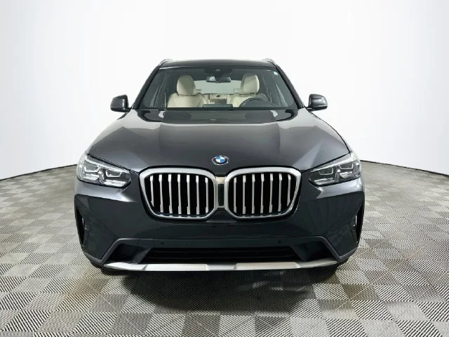 Used 2022 Gray BMW sDrive30i image 8