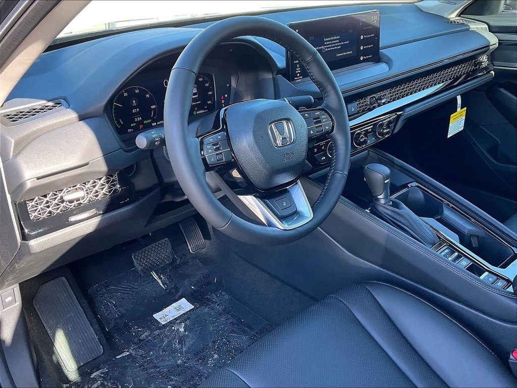 2026 Honda Accord Hybrid — photo 9