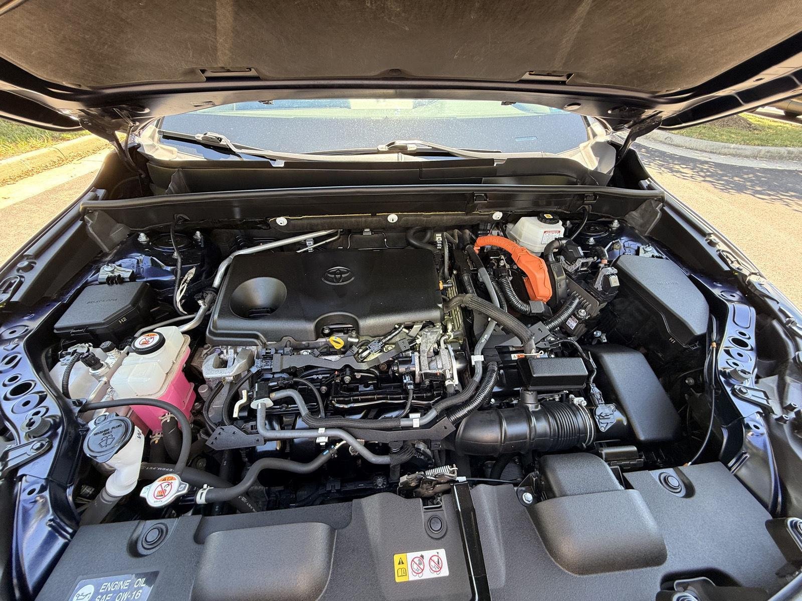 Used 2021 Blueprint Toyota LE image 12