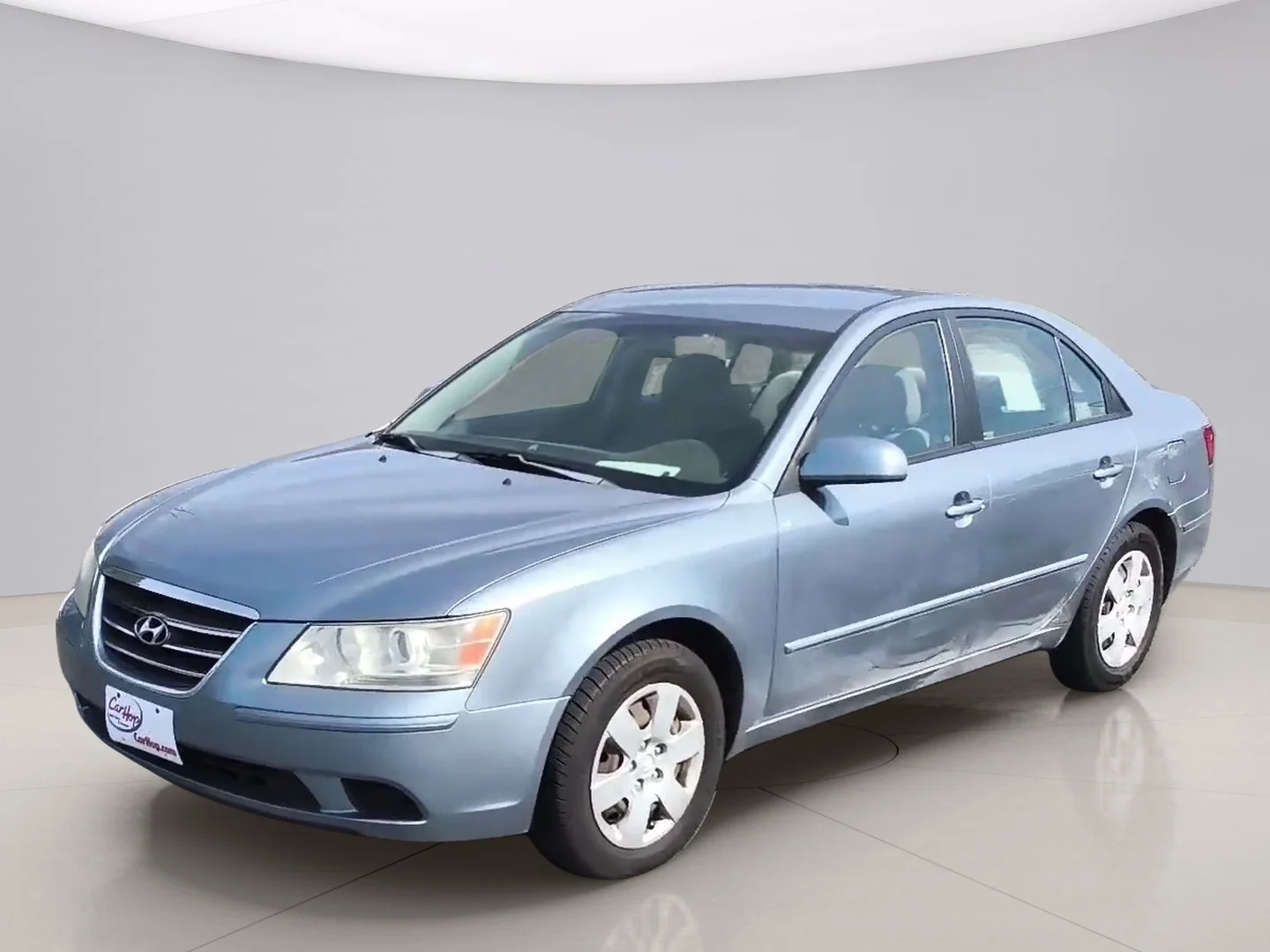 Used 2009 Silver Hyundai GLS image 1