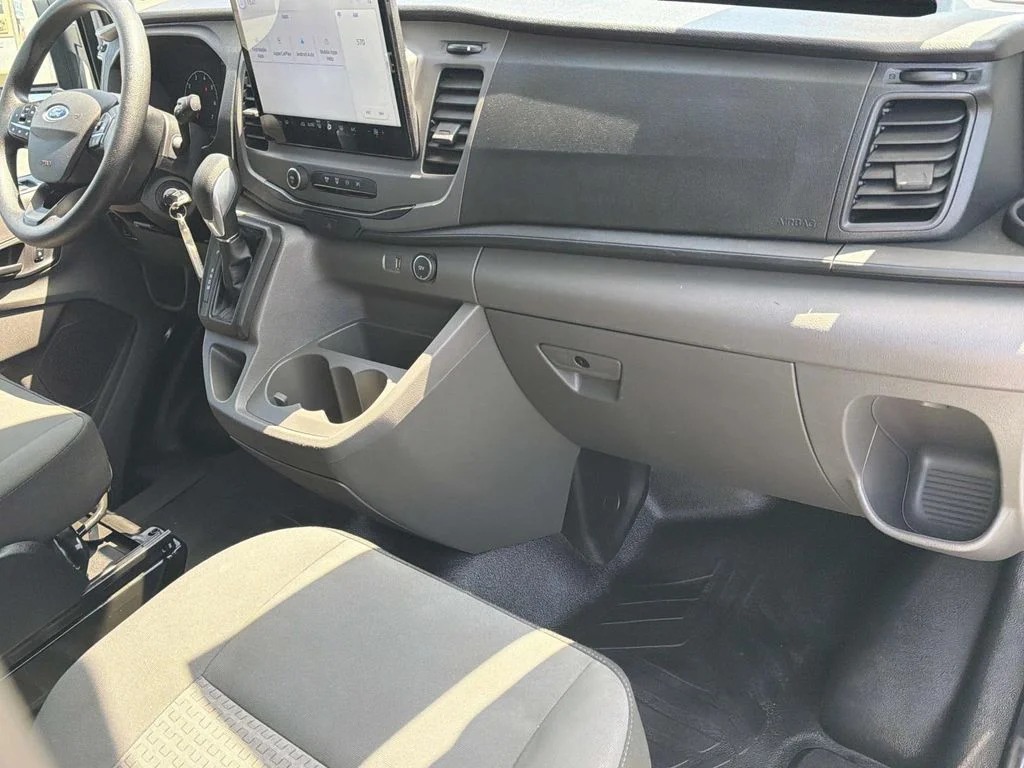 Used 2022 Oxford White Ford XLT image 34