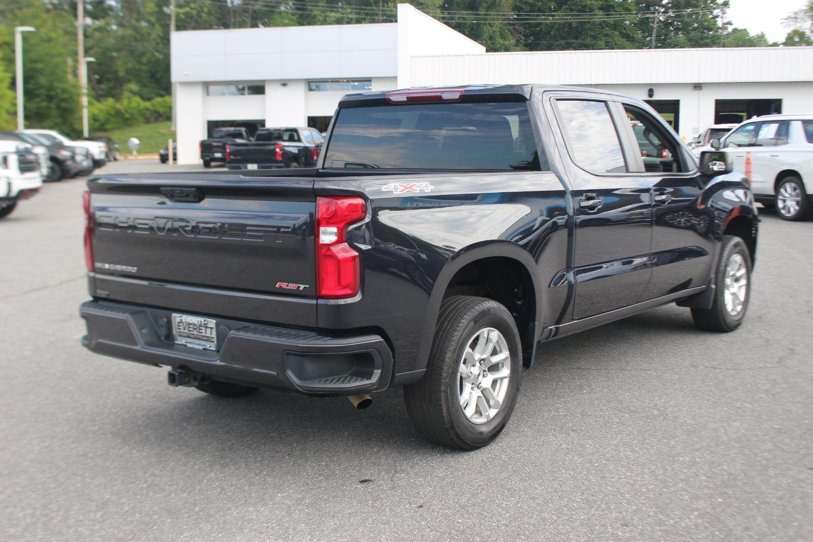 Used 2024 Dark Ash Metallic Chevrolet RST image 9