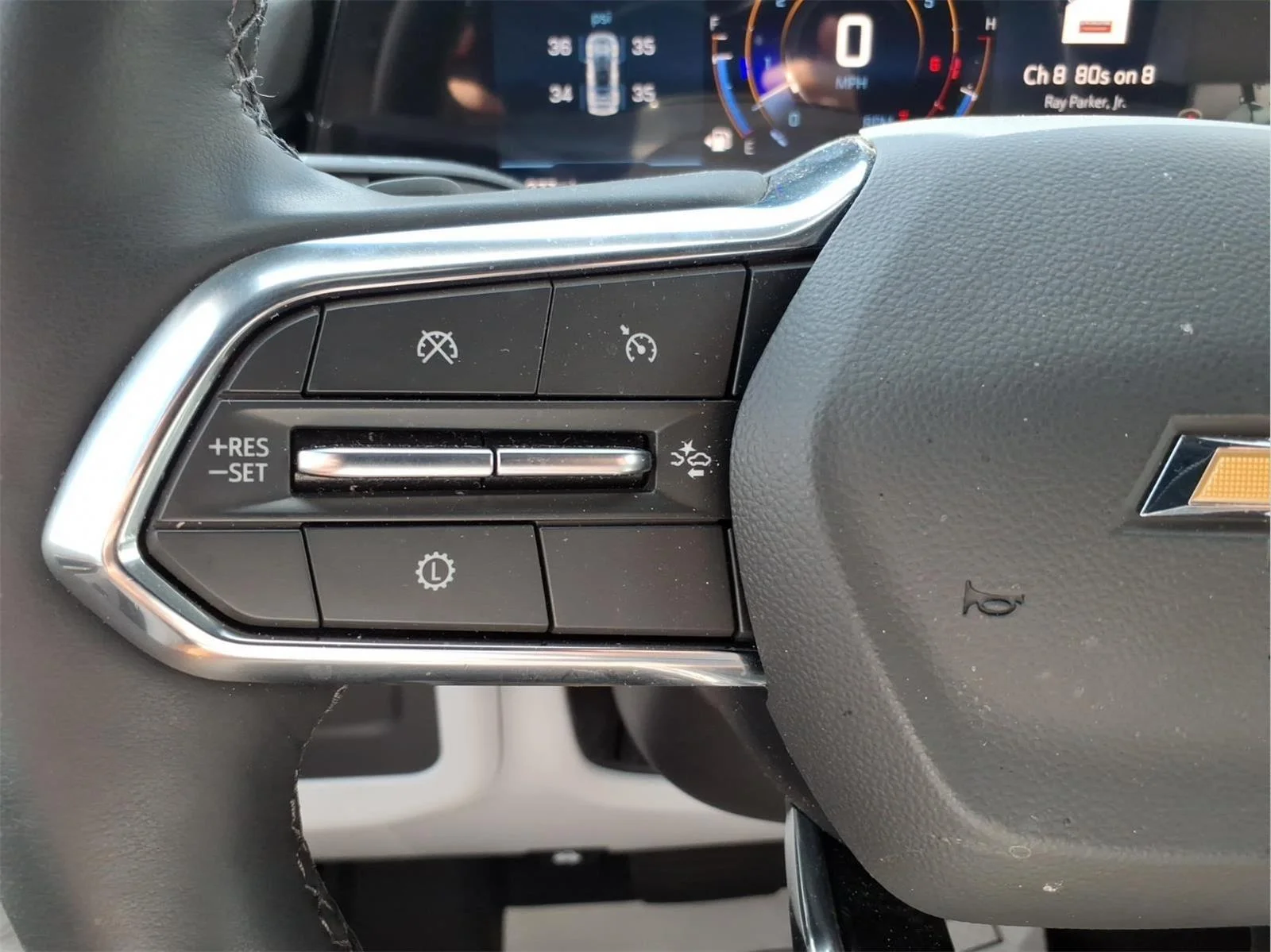 Used 2025 Lakeshore Blue Metallic Chevrolet Premier image 22