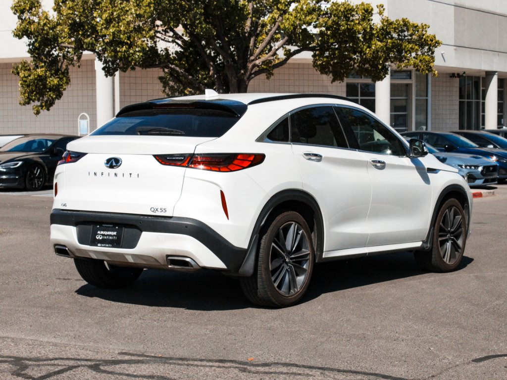 Used 2025 Radiant White INFINITI SENSORY image 5