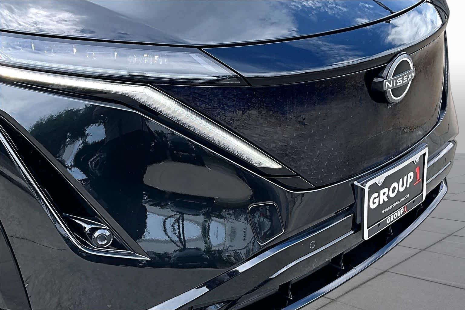 Used 2023 Black Diamond Pearl Nissan ENGAGE image 29