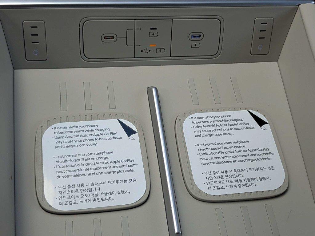 New 2027 White Hyundai Calligraphy FWD image 24