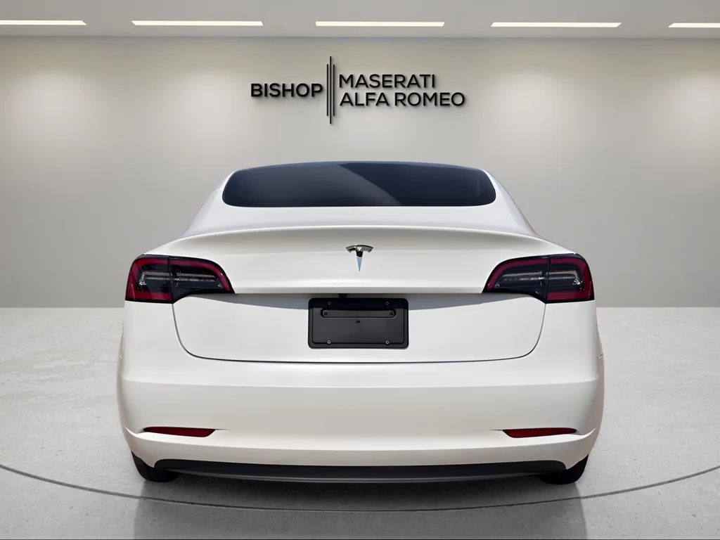 Used 2023 White Tesla Base image 4