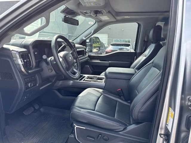 Used 2024 Silver Ford Lariat image 17
