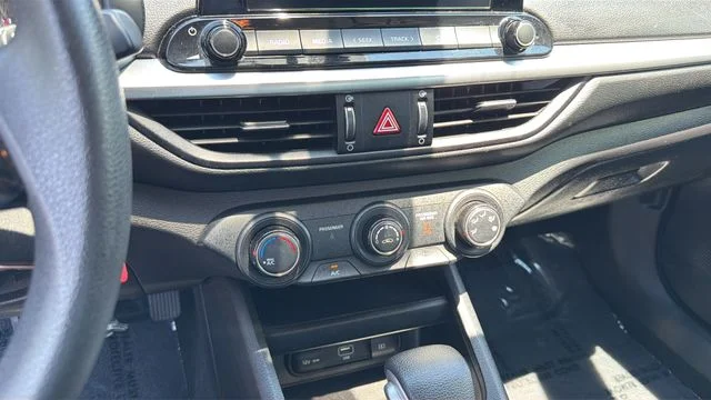 Used 2024 Gray Kia LXS image 30
