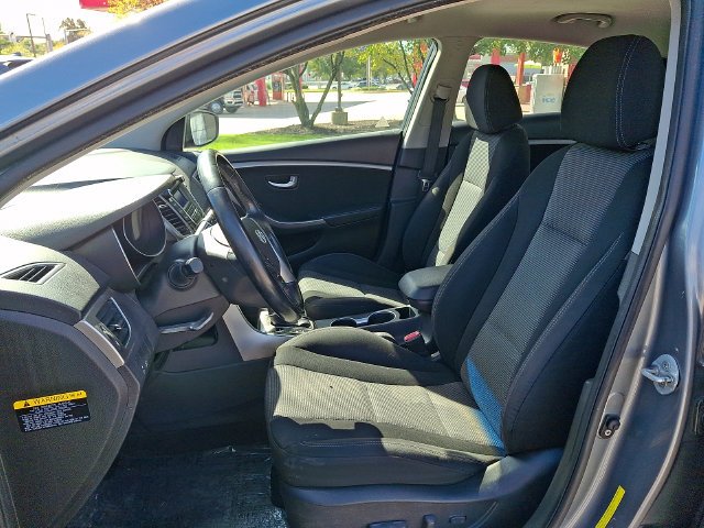 Used 2016 Gray Hyundai Base image 13