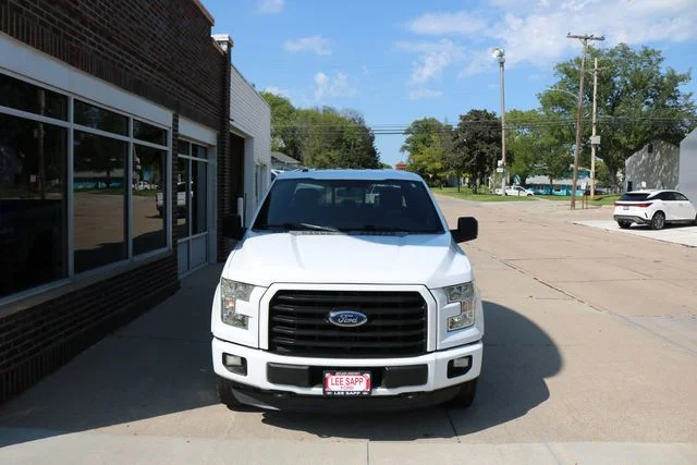 Used 2016 White Ford XLT image 4