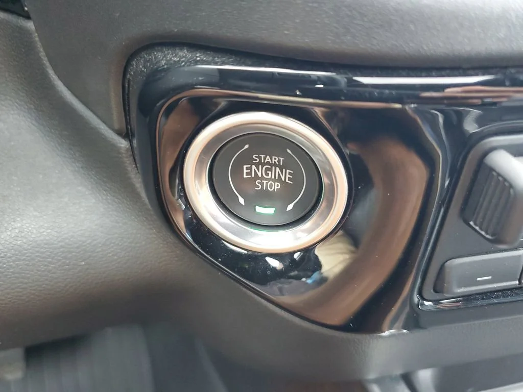Used 2024 Sterling Gray Metallic Chevrolet High Country image 23