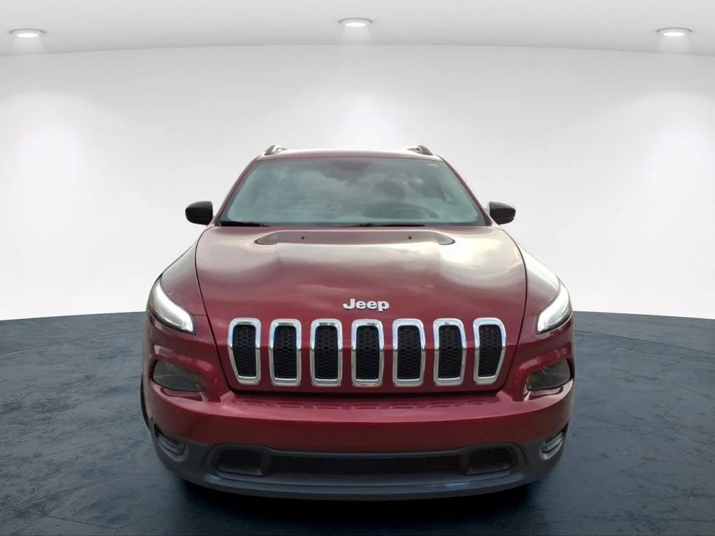 Used 2017 Red Jeep Sport image 4