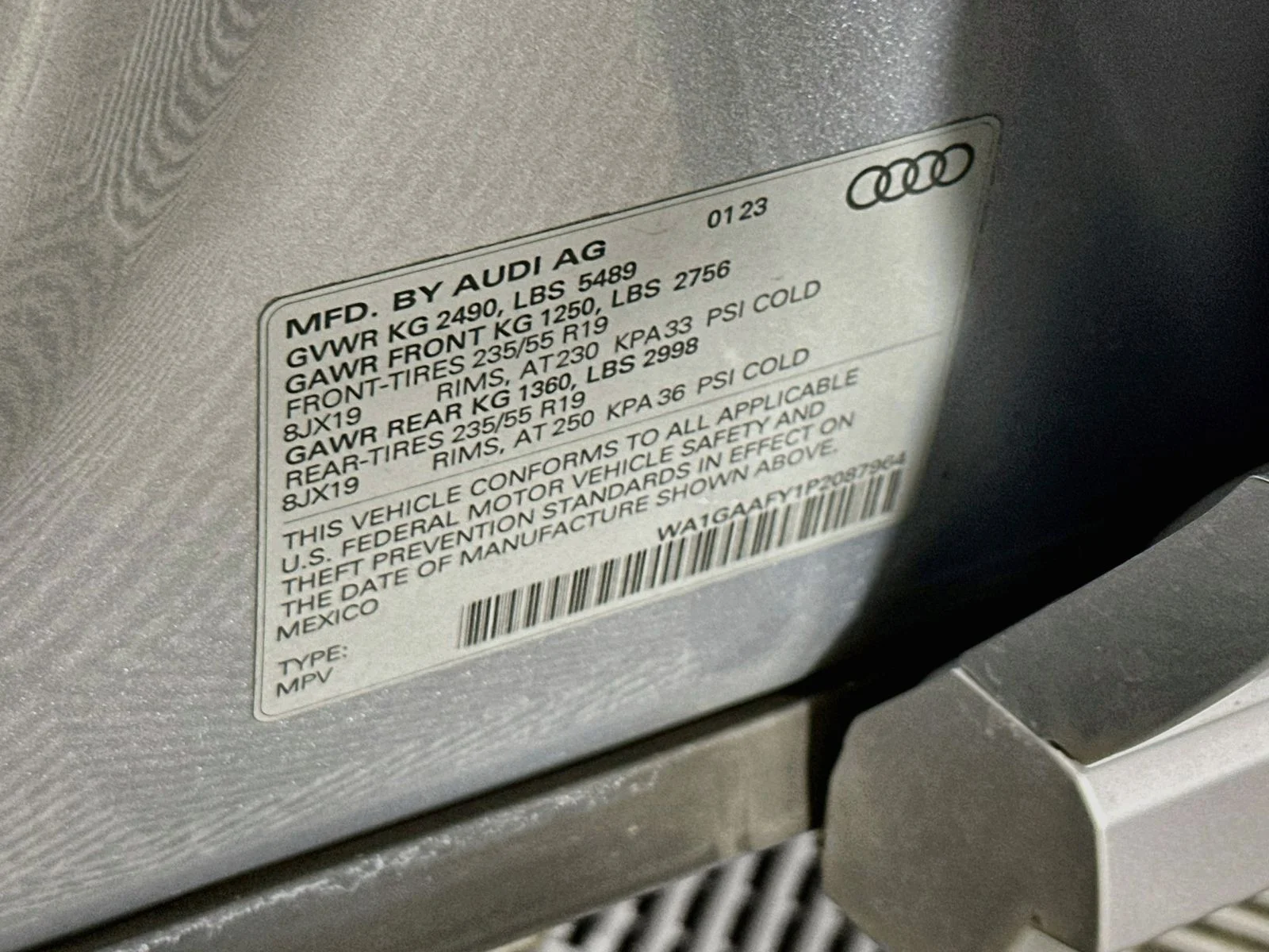 Used 2023 Silver Metallic Audi 45 S line Premium image 33