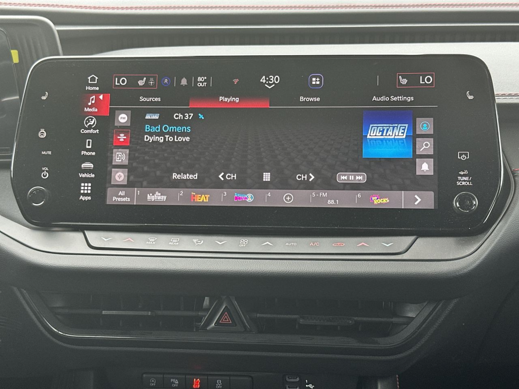 New 2026 Diamond Black Crystal Pearlcoat Dodge R/T image 28