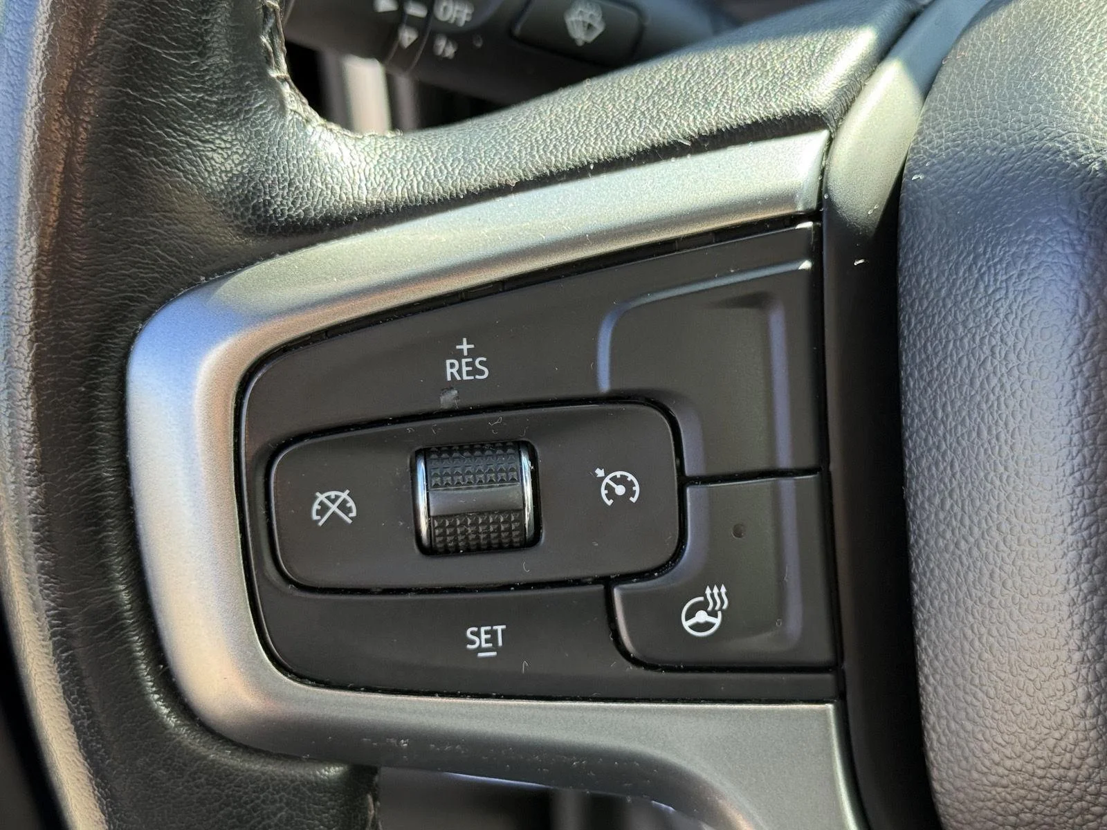 Used 2022 Northsky Blue Metallic Chevrolet RST image 23