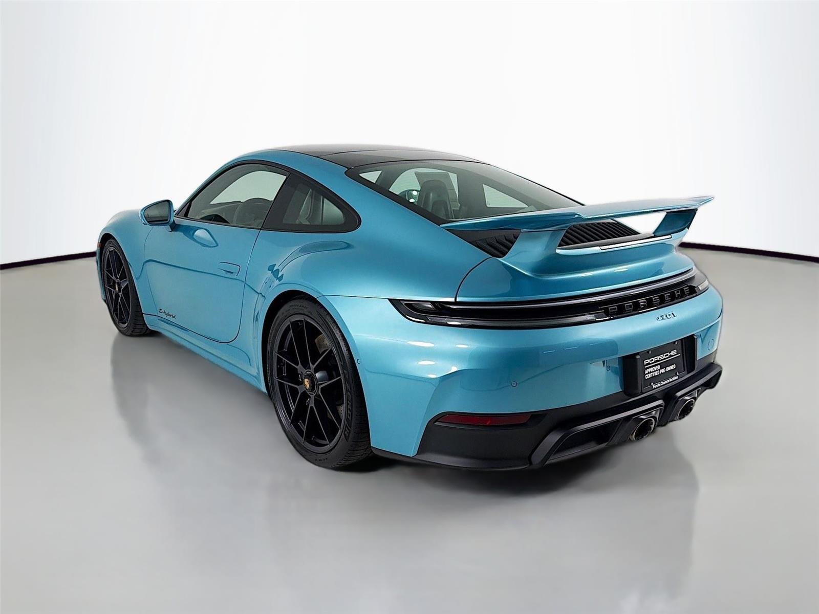 Used 2026 Paint to Sample Porsche Carrera 4 GTS image 3