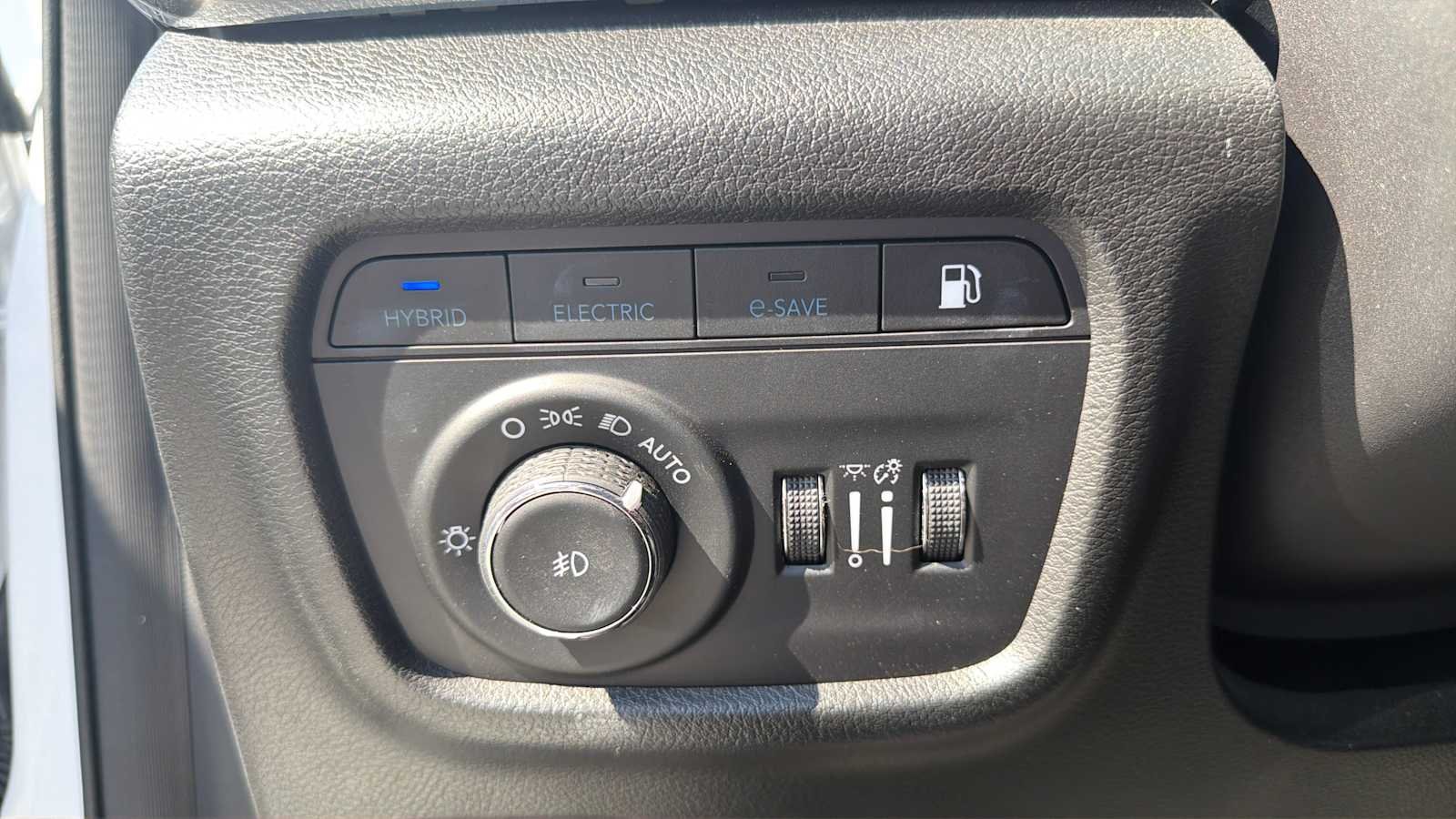 Used 2023 Bright White Clearcoat Jeep Overland image 12