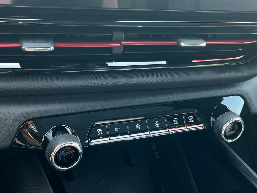 2025 Chevrolet Silverado EV RST - Photo 18