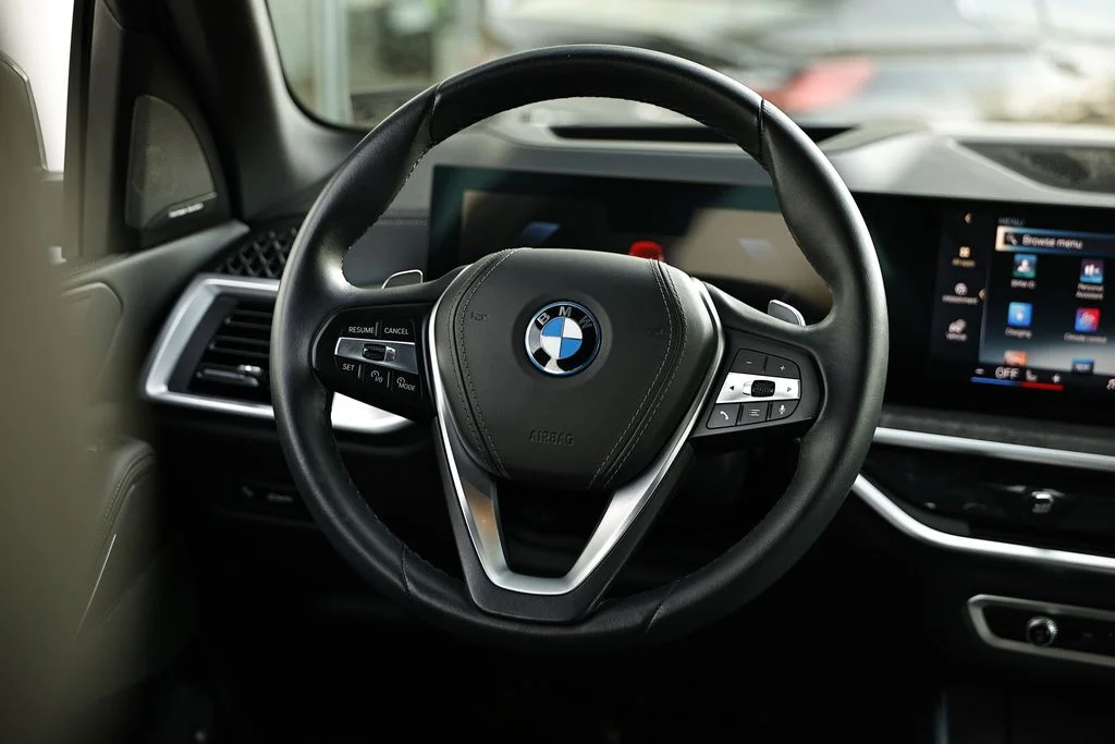 Used 2024 Skyscraper Gray Metallic BMW xDrive50e image 28