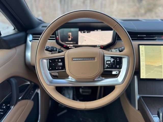 New 2026 Belgravia Green LAND ROVER SE image 24