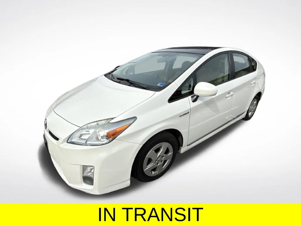 Used 2010  Toyota  image 1