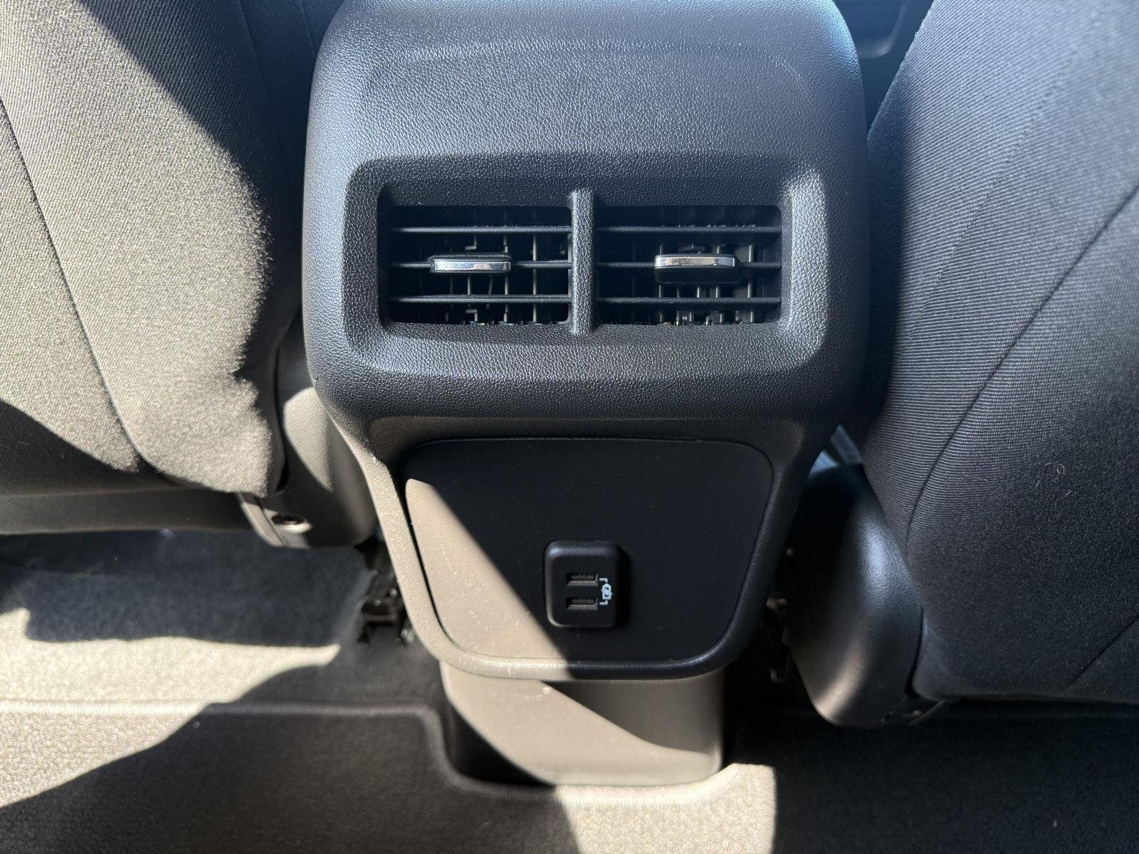 Used 2022 Summit White Chevrolet LT image 24