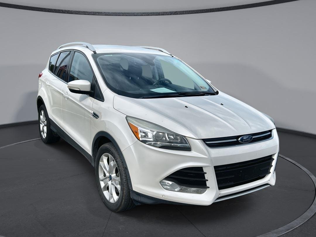 2016 Ford Escape Titanium 4WD's photo