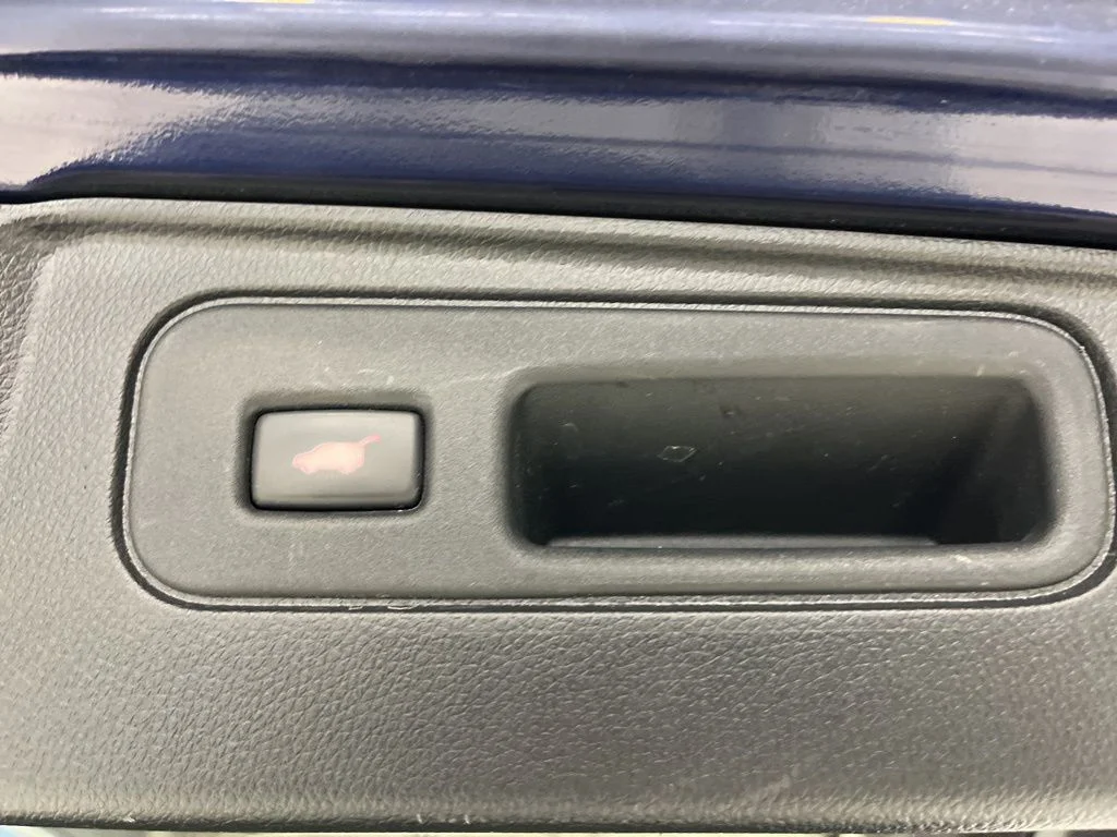 Certified Used 2023 Obsidian Blue Pearl Honda AWD EX-L image 10