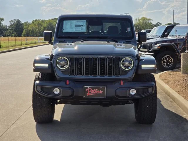 New 2026 Anvil Clear-Coat Exterior Paint Jeep Rubicon image 2