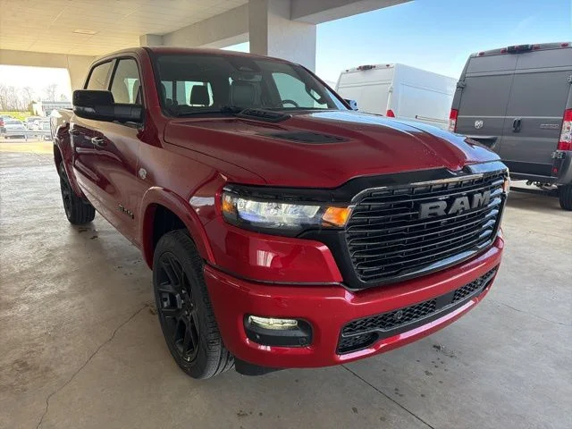 New 2026 Molten Red Pearl-Coat Exterior Paint RAM Laramie image 8