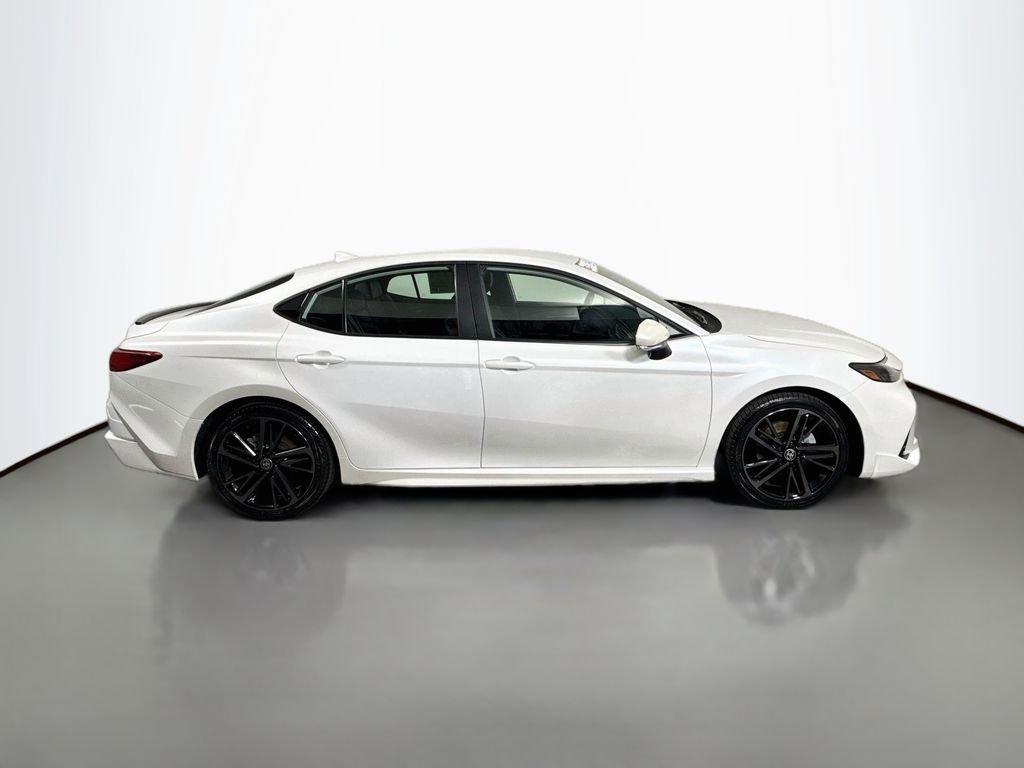 Used 2025 Wind Chill Pearl Toyota XSE image 8