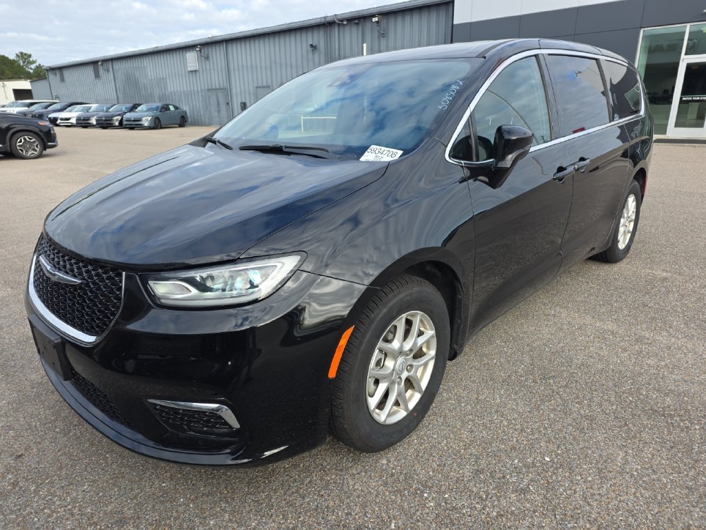 2025 Chrysler Pacifica