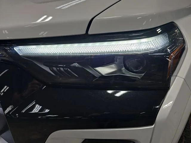 New 2026 Summit White Chevrolet Z71 image 29
