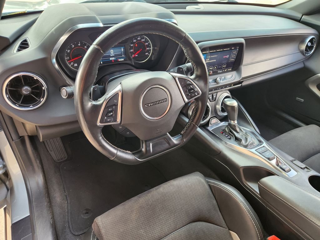 Used 2023 Sharkskin Metallic Chevrolet LT1 image 27