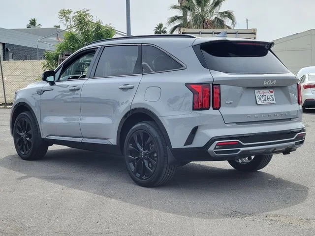 Certified Used 2022 Gray Kia SX image 3