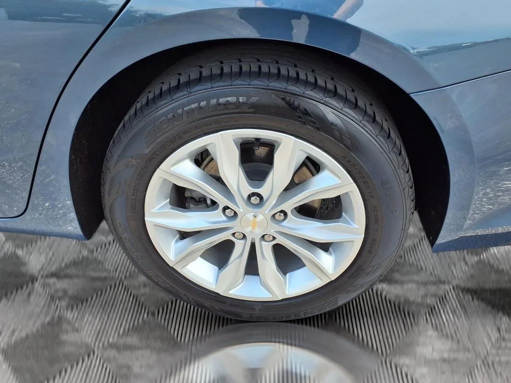 Used 2024 Blue Chevrolet LT image 23