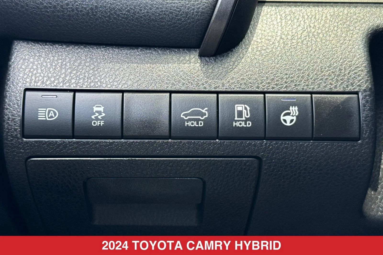 Used 2024 CAVALRY BLUE Toyota Hybrid XSE image 29