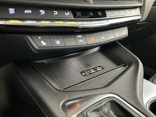Used 2025 Black Cadillac Premium Luxury image 19