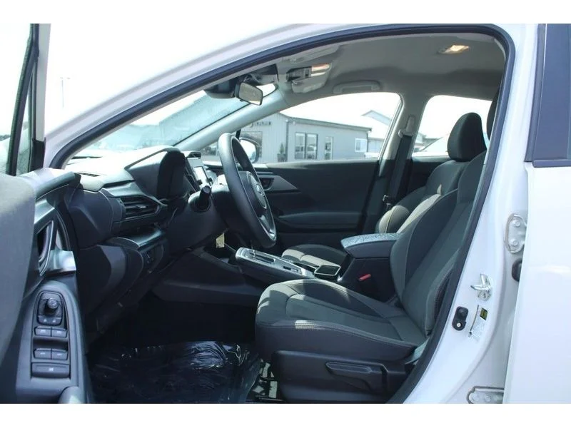 Used 2024  Subaru  image 8