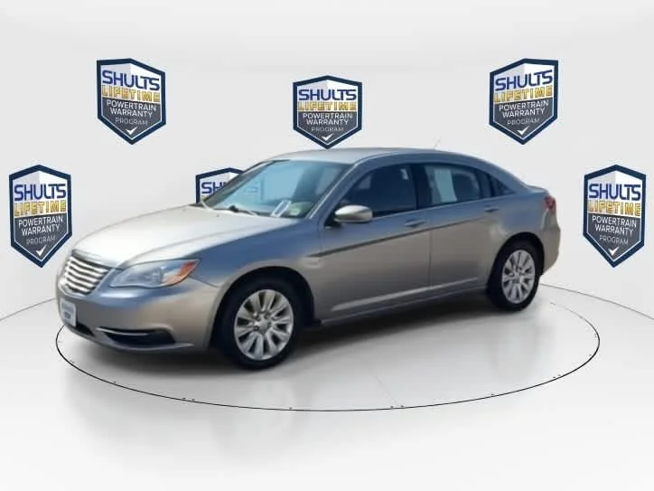 Used 2014 Billet Silver Metallic Clearcoat Chrysler LX image 6