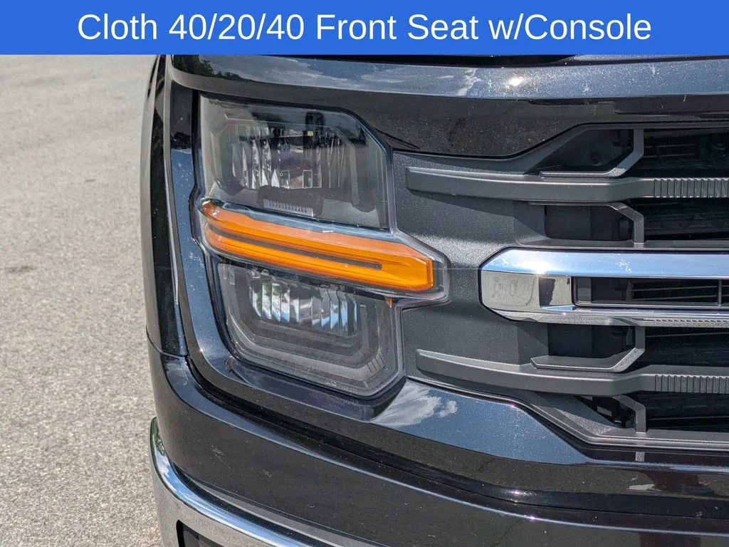 Used 2025 Black Ford XLT image 10