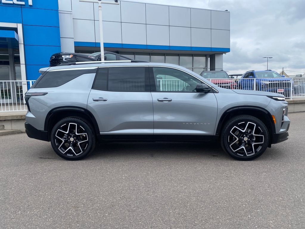 Used 2025 Sterling Gray Metallic Chevrolet High Country image 6