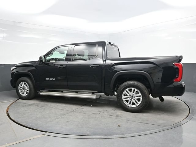 Used 2022 Black Toyota SR5 image 4