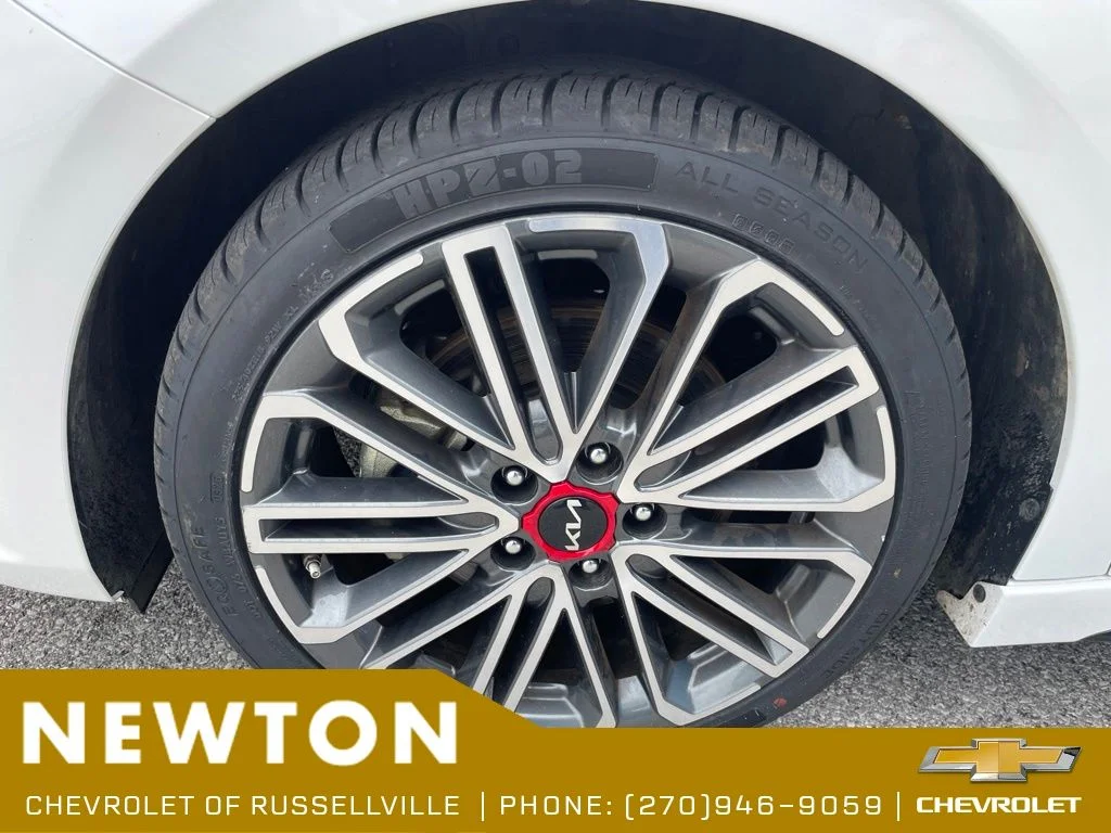 Used 2024 White Kia GT image 45