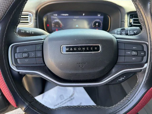 Used 2023 Black Jeep Base image 13