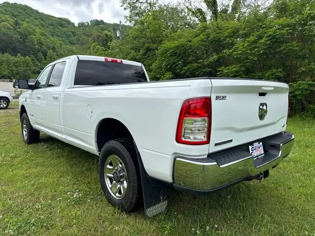 Used 2022 White Ram Big Horn image 6