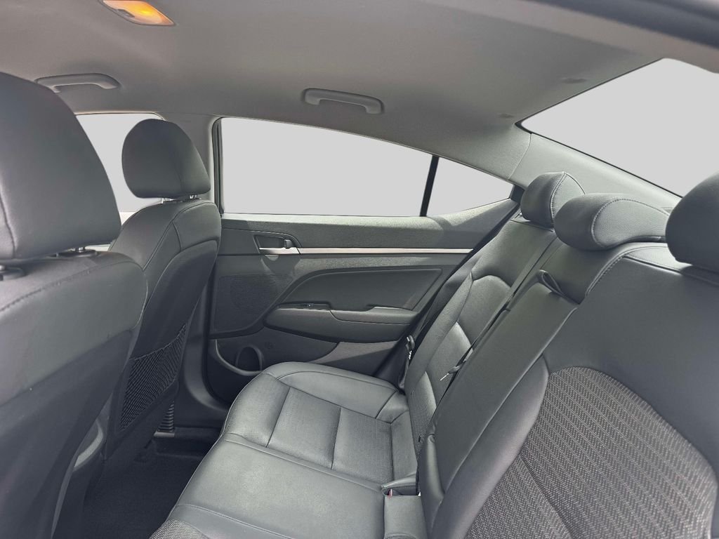 2020 Hyundai Elantra Limited - Photo 12