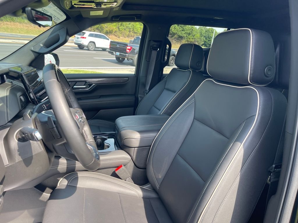 Used 2026 Black GMC Elevation image 13