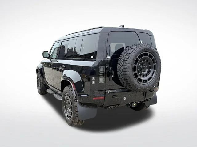 New 2026 Narvik Black Land Rover OCTA Black image 6